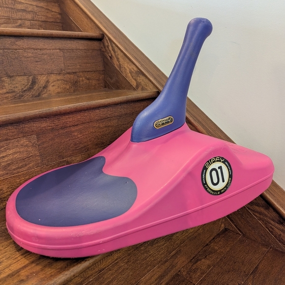 Zipfy Sled Classic Freestyle Mini Luge Ride-On Speedster Snow Sled- 3 Available - Picture 14 of 17